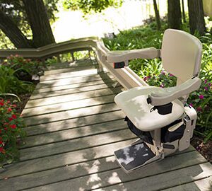 Bruno Elite Outdoor Curved Stairlift